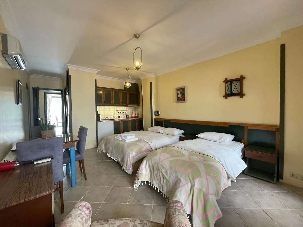 Aparthotel Amphora Rooms Foca