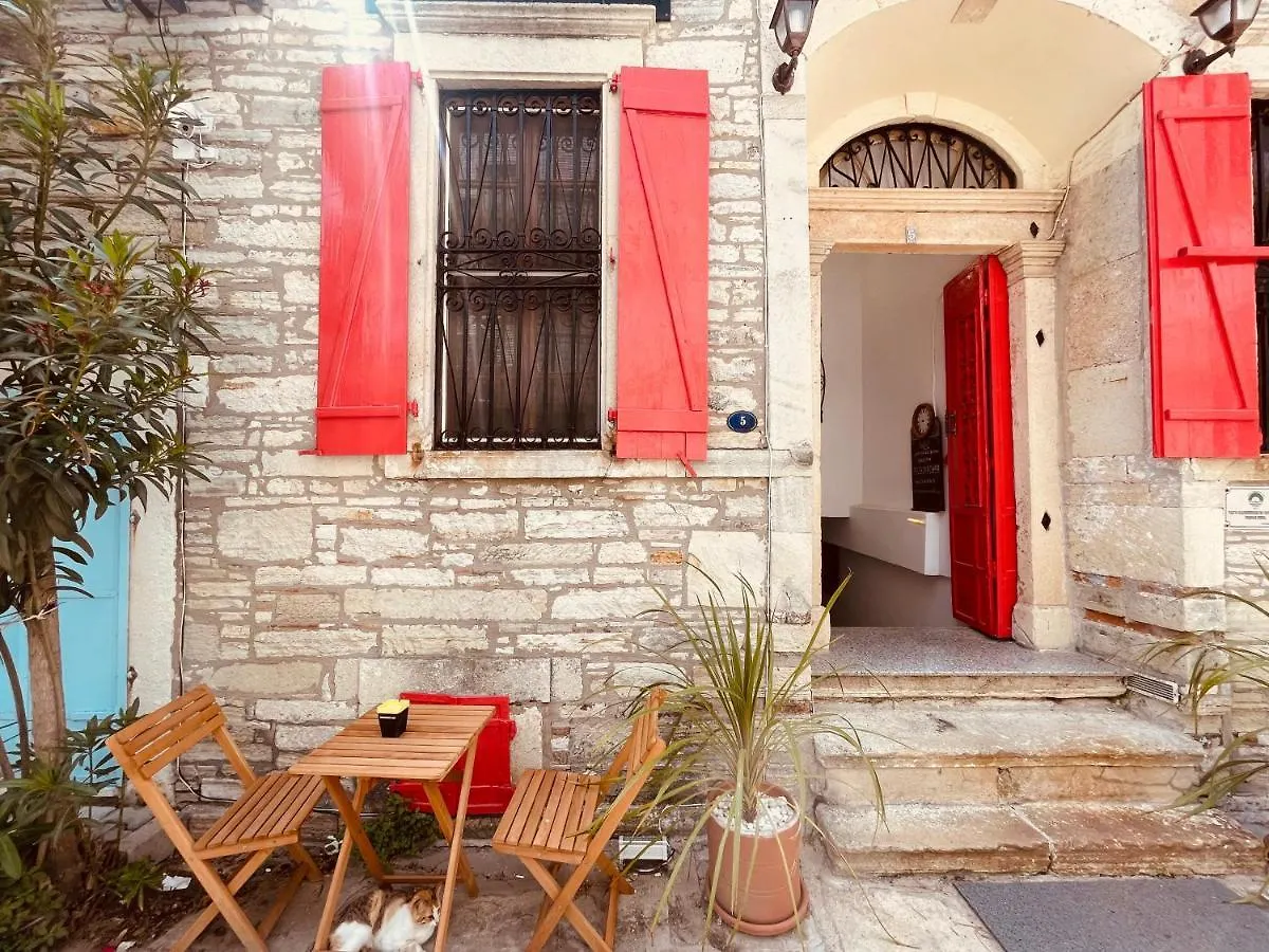 Aparthotel Amphora Rooms Foca